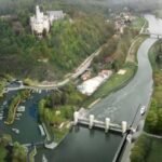 Plavební komora v Hluboké nad Vltavou byla dokončena, připravuje se stavba přístavu